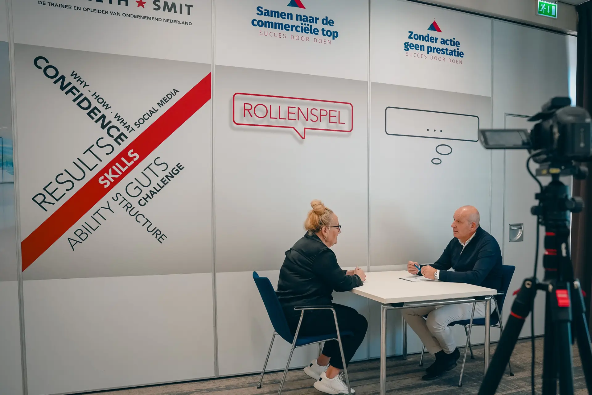 Rollenspel met camera tijdens een training van Koen van Gorp